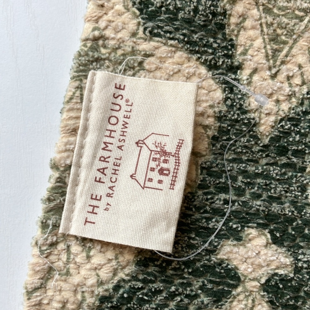 The Farmhouse by Rachel Ashwell Set of 2 Reversible Decorative Accent Rugs (NWT) - Picture 3 of 12